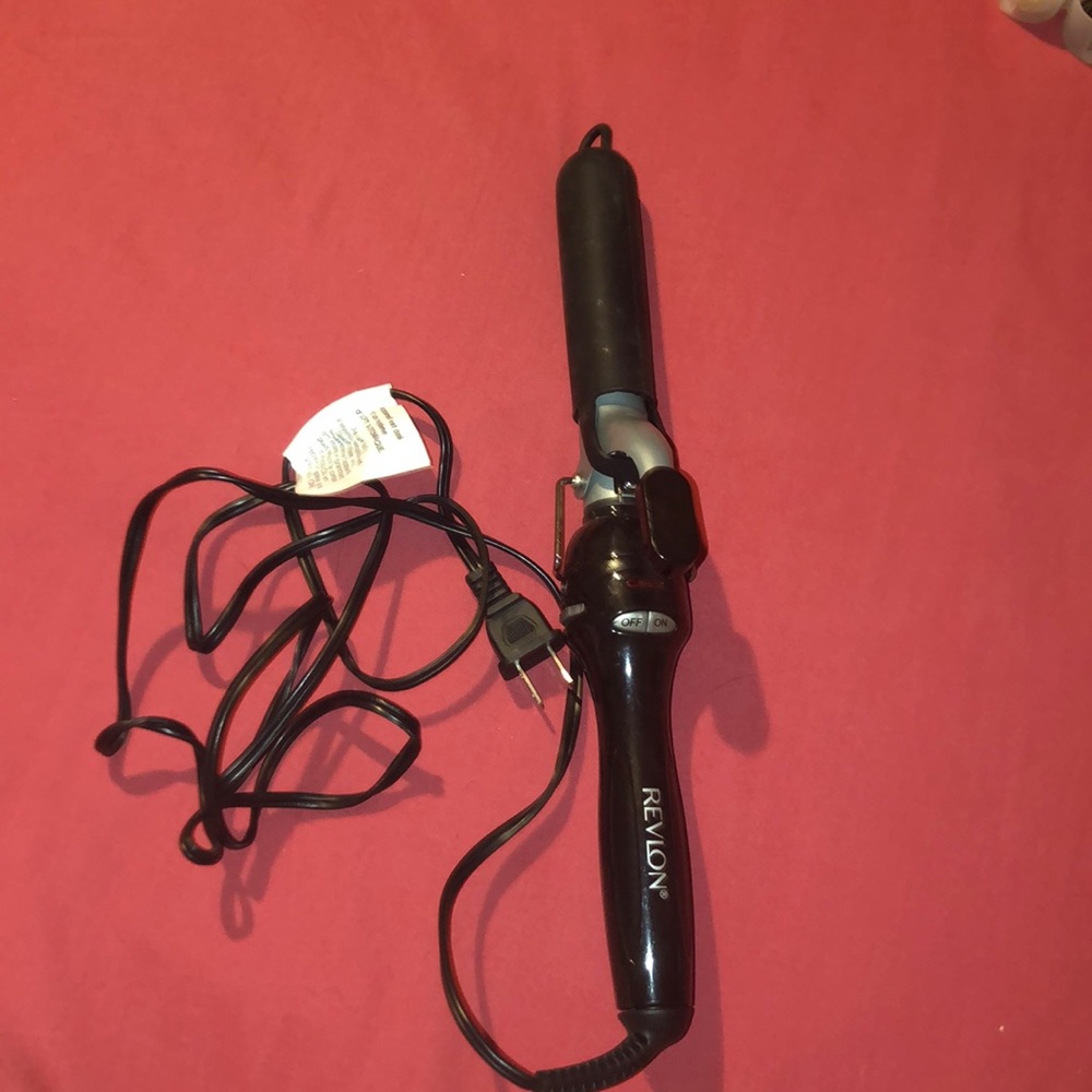 Revlon Auto shutoff 1in curling iron